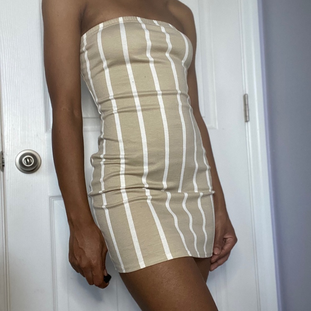 Strapless short dress